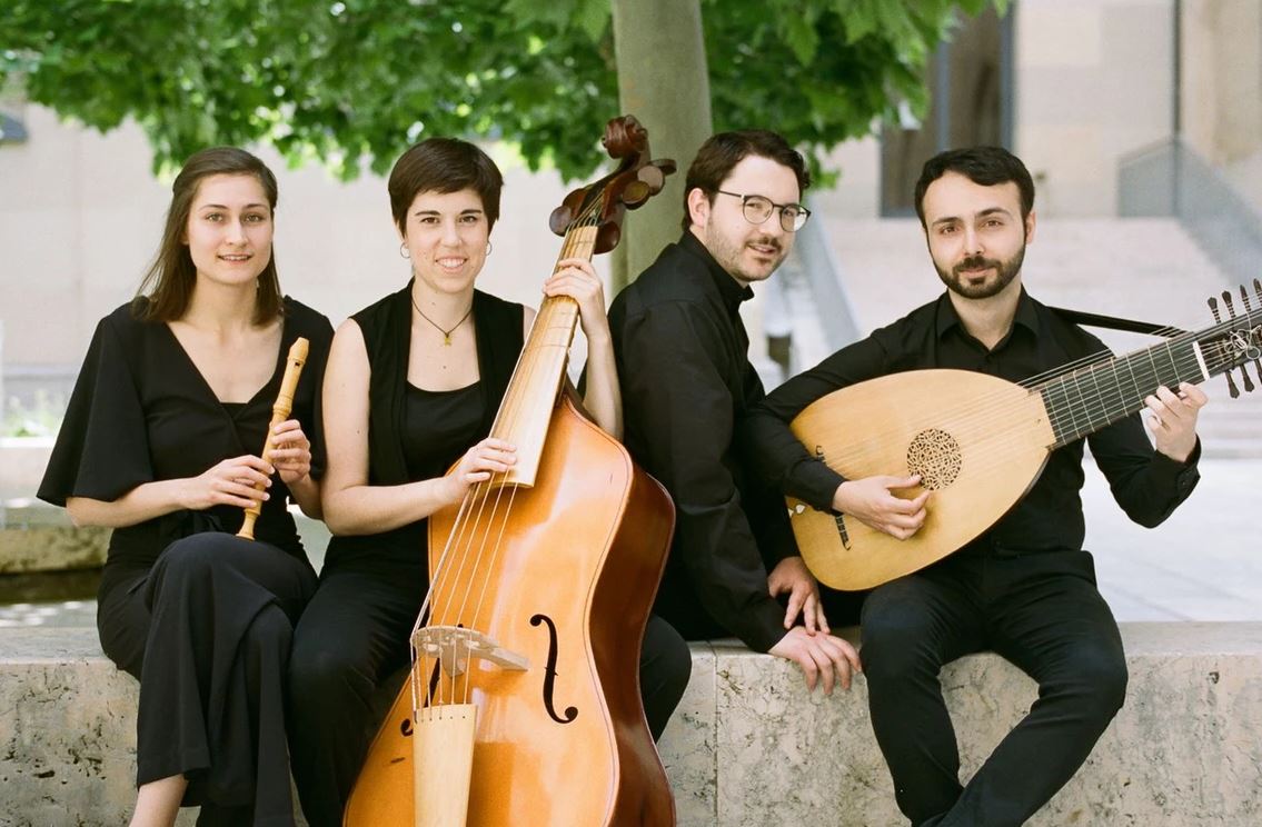 Das Ensemble Caldarius zu Gast im Brunnenhof der Residenz München
