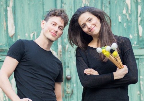 Vivi Vassileva und Lucas Campara: Gitarre und Perkussion