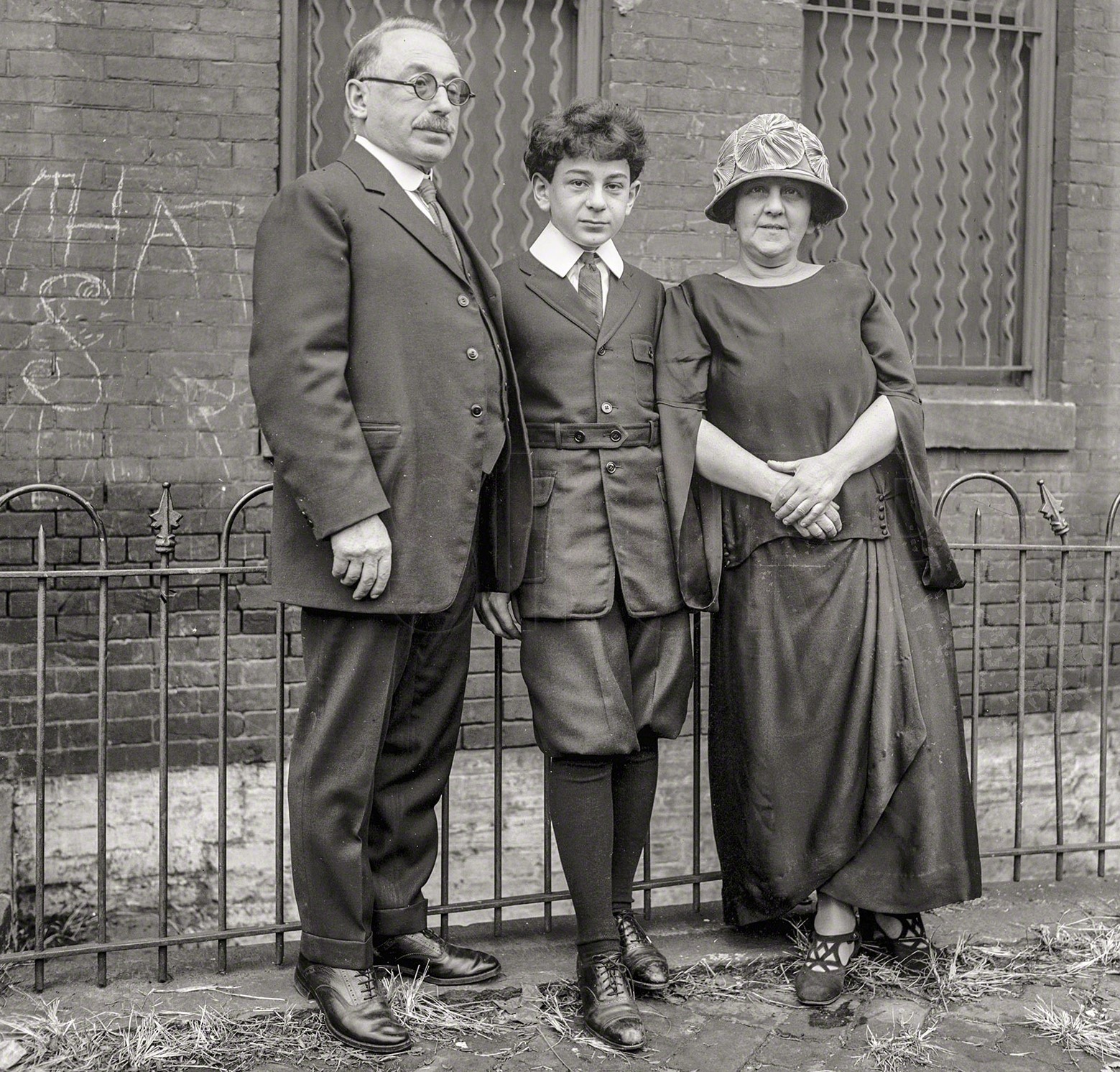 Shura Cherkassky mit seinen Eltern in den USA