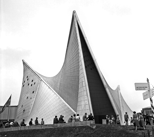 Expo58, entworfen von Iannis Xenakis