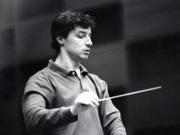 Der Dirigent Roberto Abbado