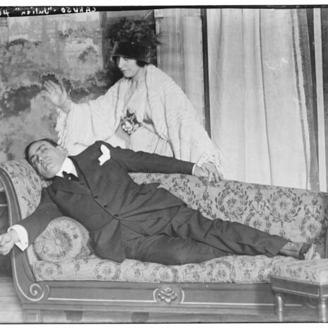 Enrico Caruso und Geraldine Farrar in Gustave Charpentiers Oper Julien, 1914