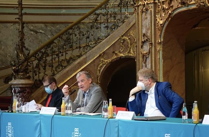 Pressekonferenz Wiesbaden