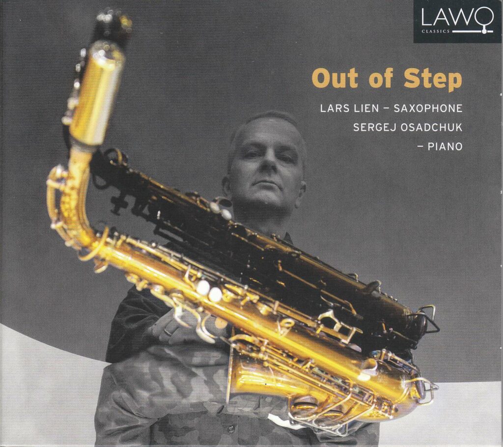 Musik für Saxophon & Klavier "Out of Step"