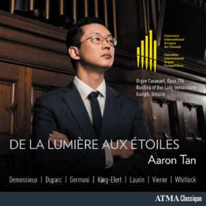 Aaron Tan - De la Lumiere aux Etoiles