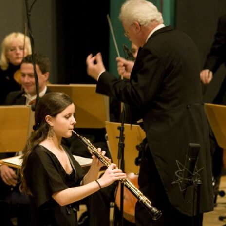 Preisträgerkonzert des Internationalen Instrumentalwettbewerbs Markneukirchen 2010 mit Oboistin Cristina Gomez und der Vogtland Philharmonie Greiz/Reichenbach