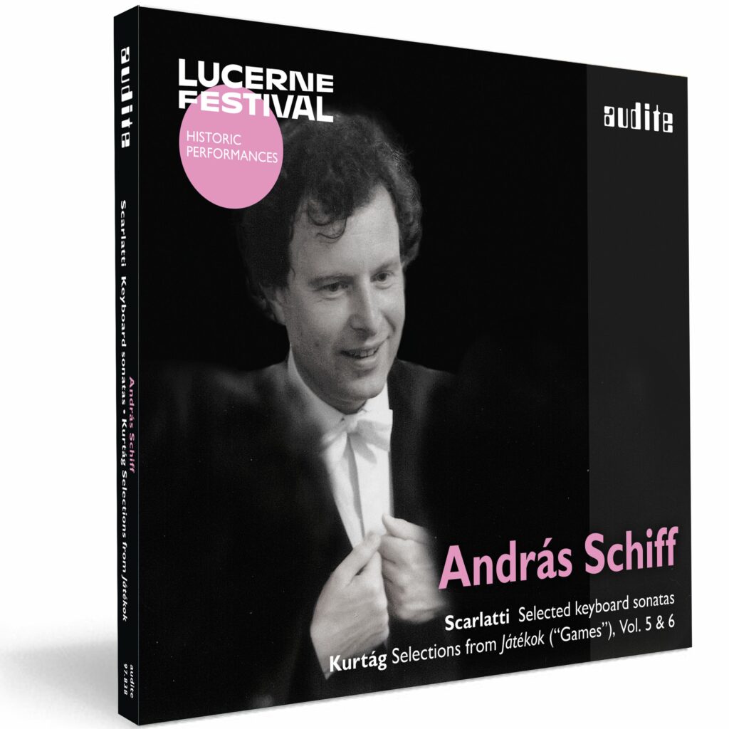 Andras Schiff plays Scarlatti & Kurtag