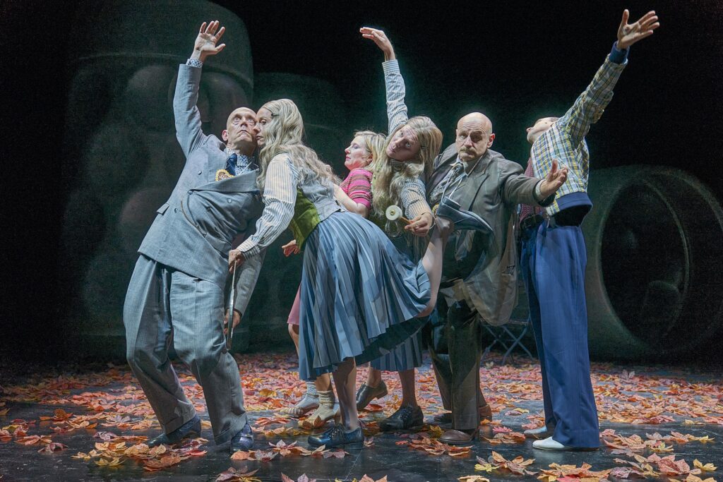 Robert Dölle, Evelyne Gugolz, Anna Drexler, Niklas Mitteregger, Oliver Stokowski, Thomas Lettow