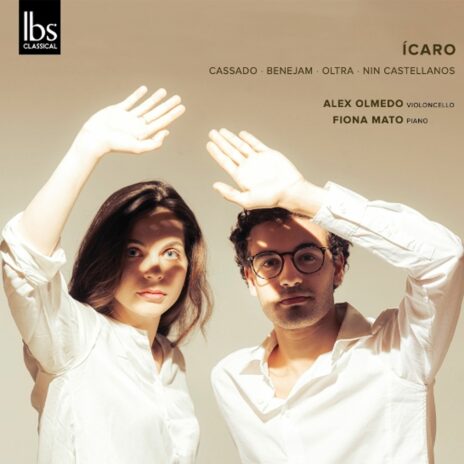 Alex Olmedo Duynslaeger & Fiona Mato - Icaro